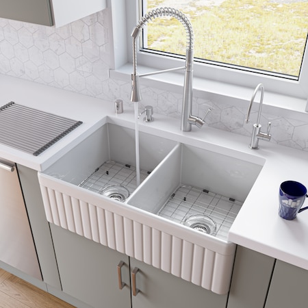 Alfi Brand White 32" Fluted Apron Dbl Bowl Fireclay Farmhouse Kitchen Sink AB537-W